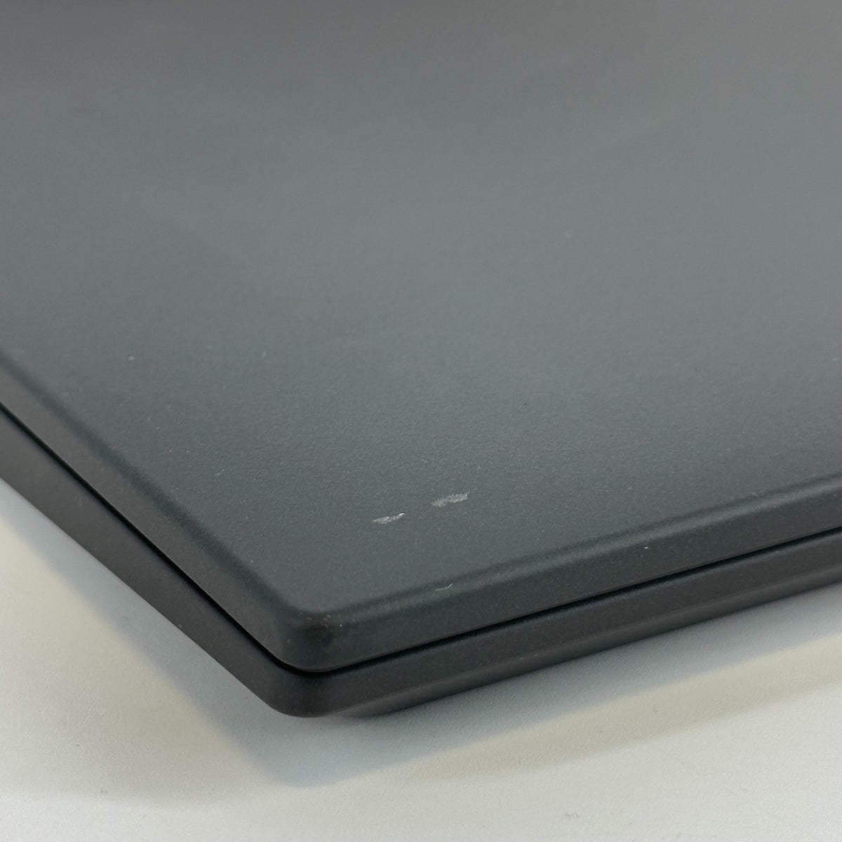 Lenovo ThinkPad T16 Gen 1 Gray 2.1 GHz Intel Core i7 12th Gen. 16GB RAM 512GB Solid State Drive