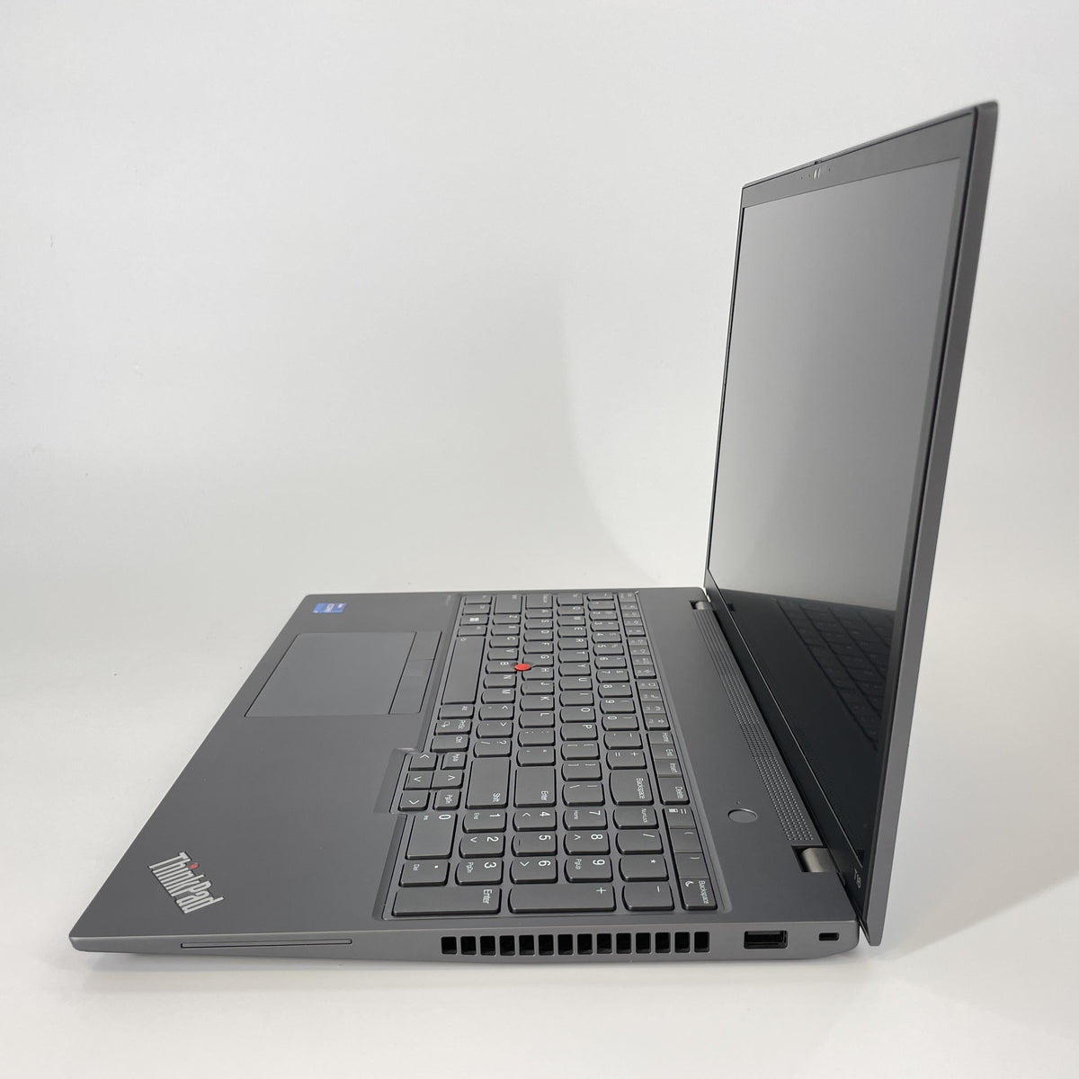 Lenovo ThinkPad T16 Gen 2 Gray 1.8 GHz Intel Core i7 13th Gen. 16GB RAM 512GB Solid State Drive