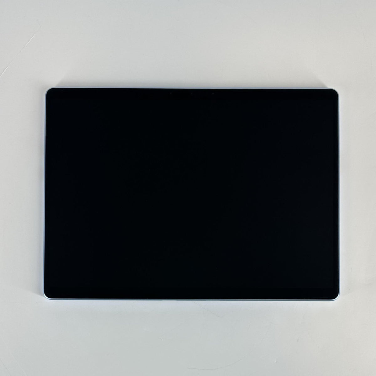 Microsoft Surface Pro 9 13 Blue WiFi 2.5 GHz Intel Core i5 12th Gen. 8GB RAM 256GB Solid State Drive