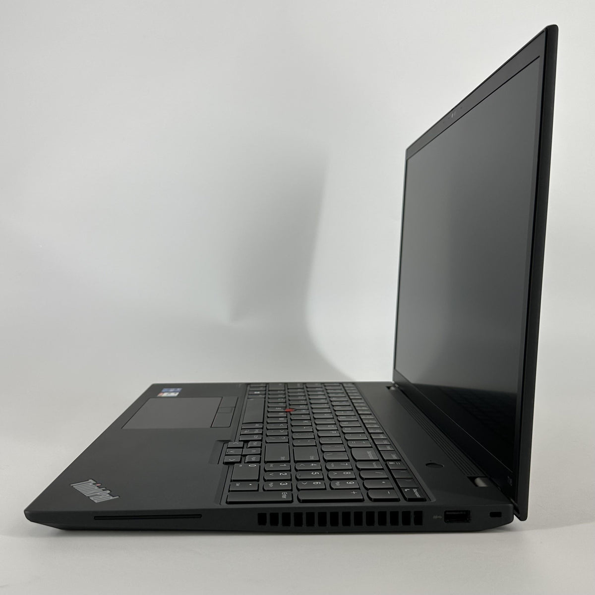 Lenovo ThinkPad T16 Gen 2 Gray 1.8 GHz Intel Core i7 12th Gen. 16GB RAM 512GB Solid State Drive