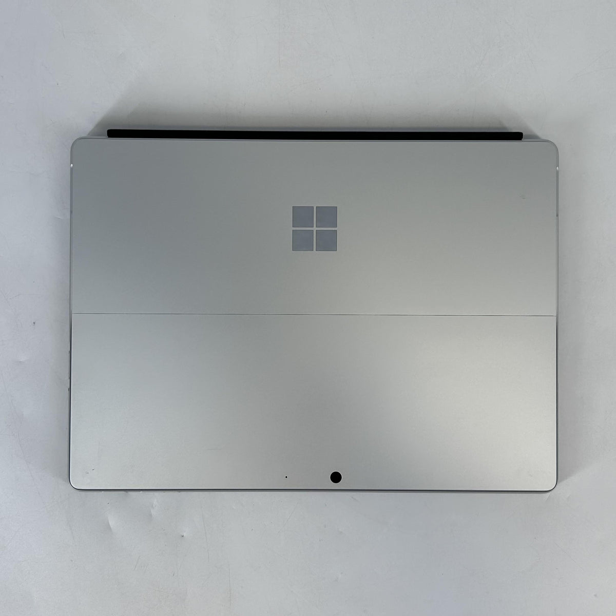Microsoft Surface Pro 9 13 Graphite WiFi 2.6 GHz Intel Core i7 12th Gen. 32GB RAM 1TB Solid State Drive