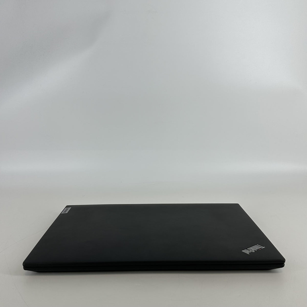 Lenovo ThinkPad T16 Gen 2 Black 3.3 GHz AMD Ryzen 7 Pro 7840U 32GB RAM 1TB Solid State Drive