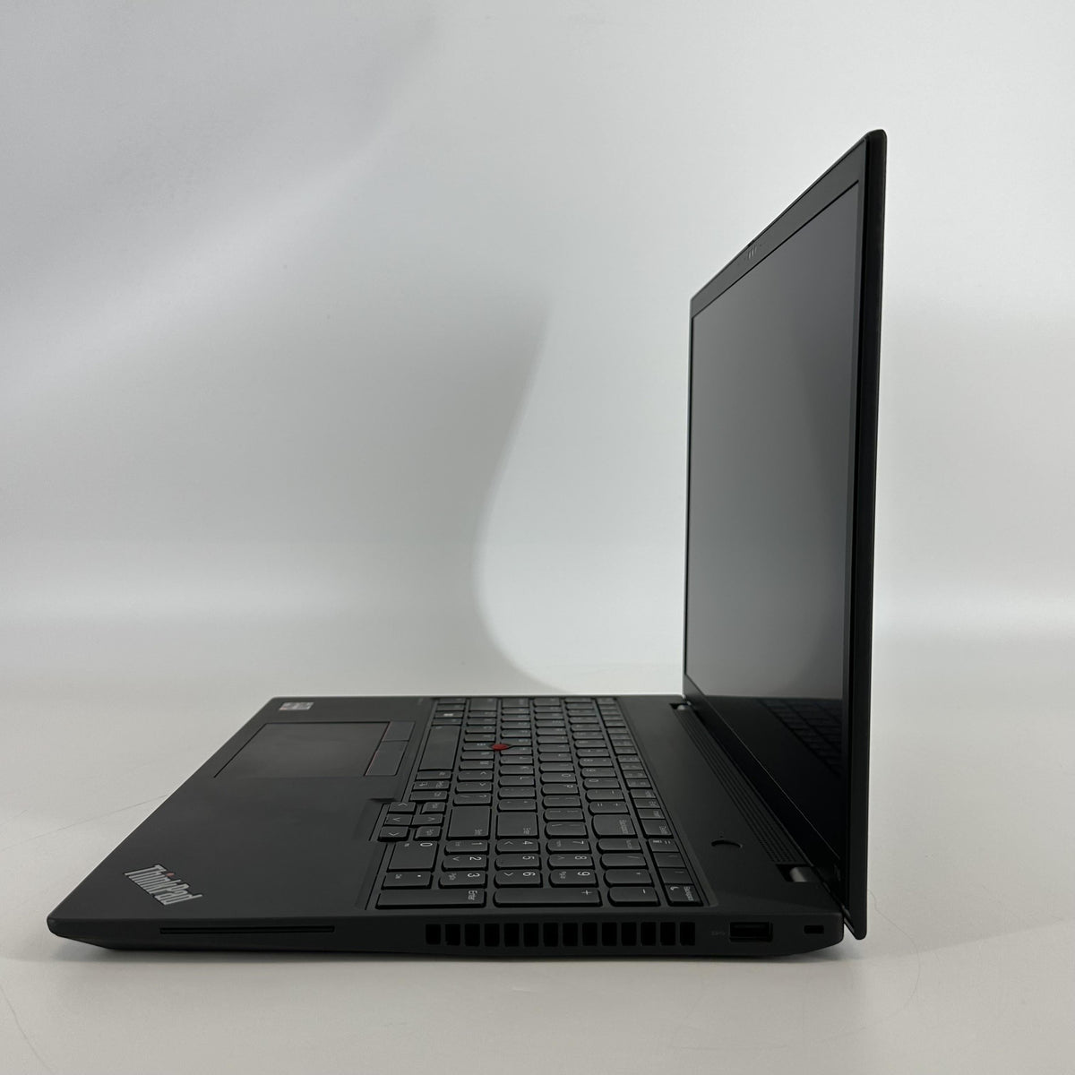 Lenovo ThinkPad T16 Gen 2 Black 3.3 GHz AMD Ryzen 7 Pro 7840U 32GB RAM 1TB Solid State Drive
