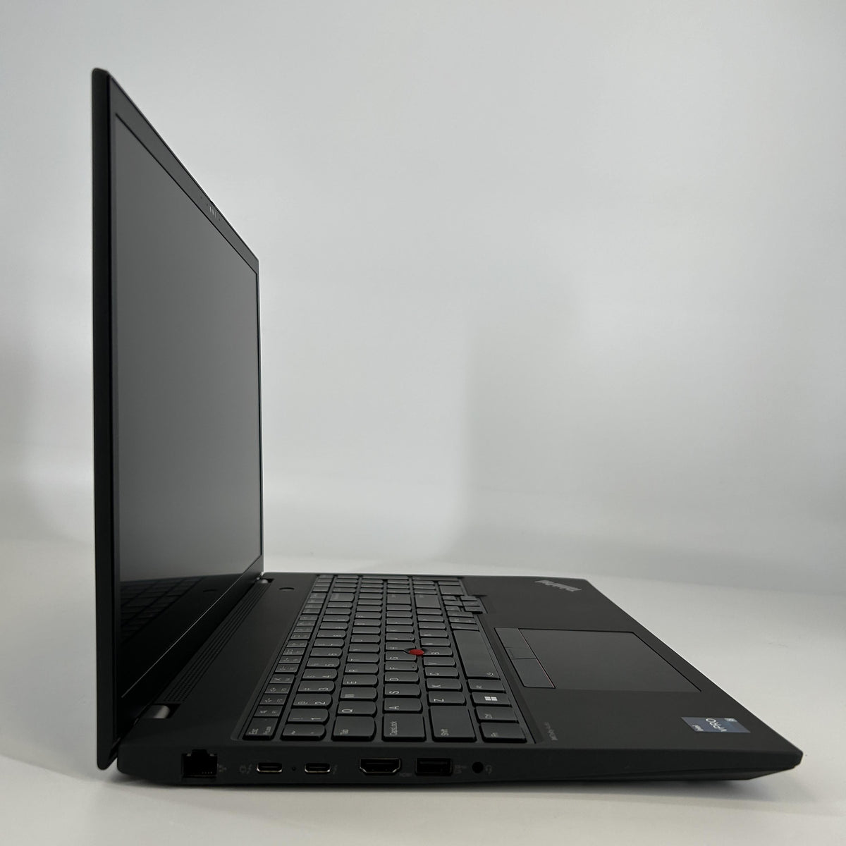 Lenovo ThinkPad T16 Gen 2 Black 1.6 GHz Intel Core i5 13th Gen. 16GB RAM 256GB Solid State Drive