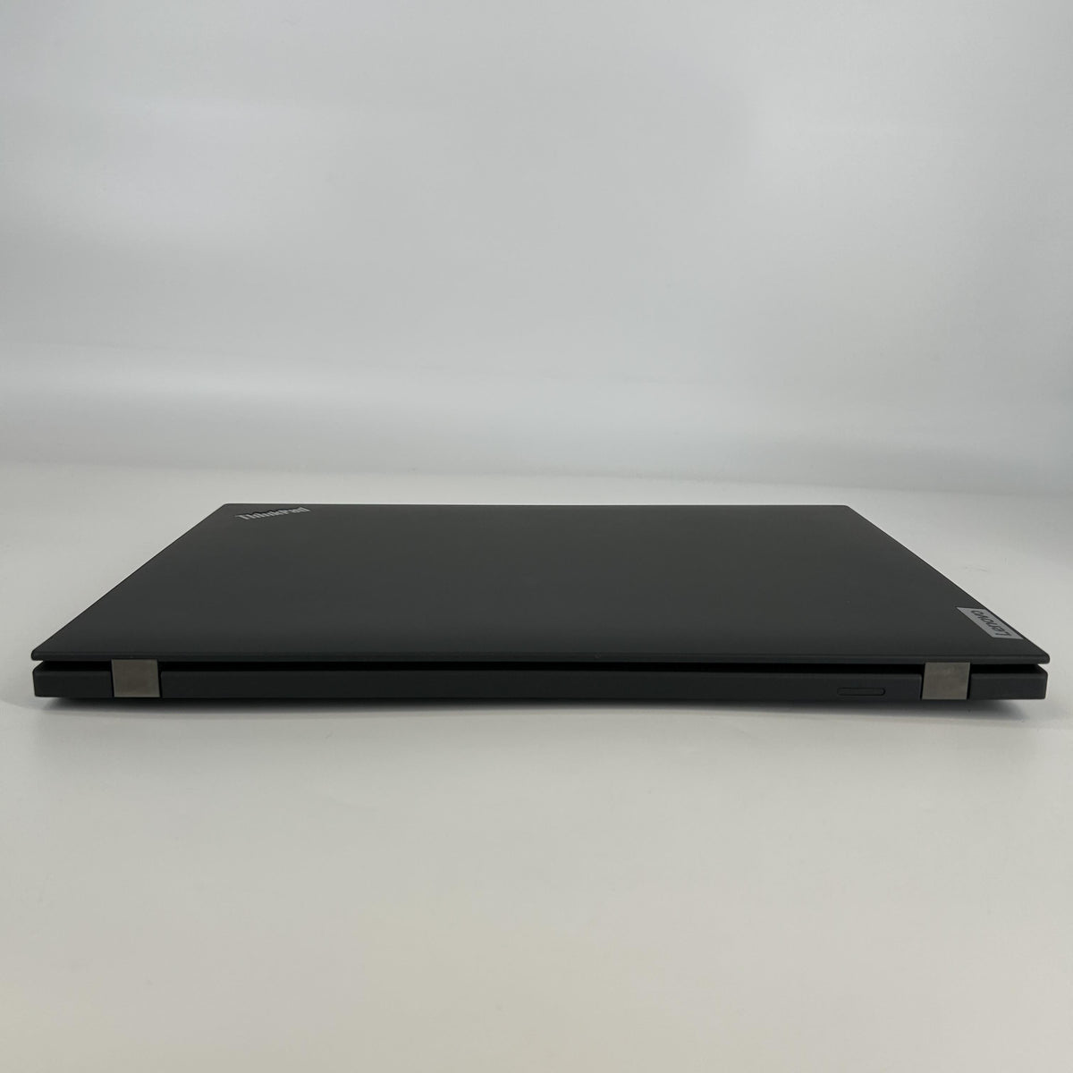 Lenovo ThinkPad T16 Gen 2 Black 1.6 GHz Intel Core i5 13th Gen. 16GB RAM 256GB Solid State Drive